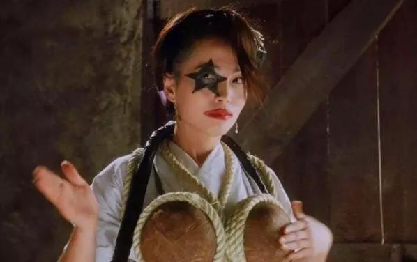 周星驰电影里故意扮丑的女星,周星驰扮丑女星