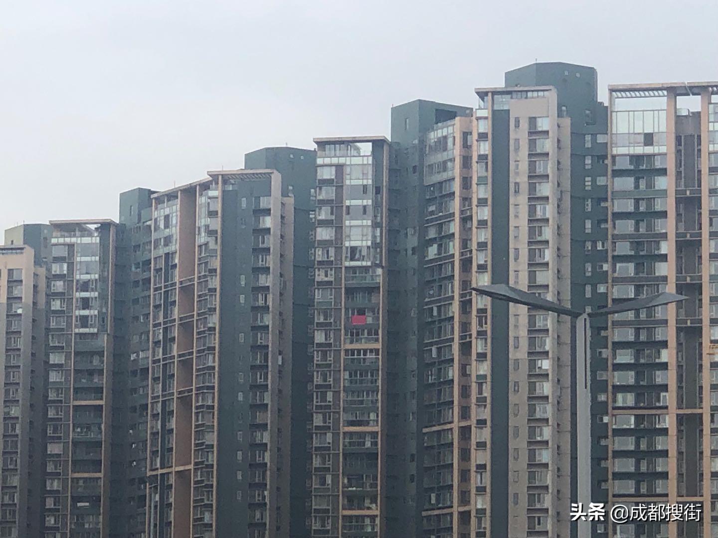 成都麓山大道一段噪音大,成都天府新区麓山大道二段