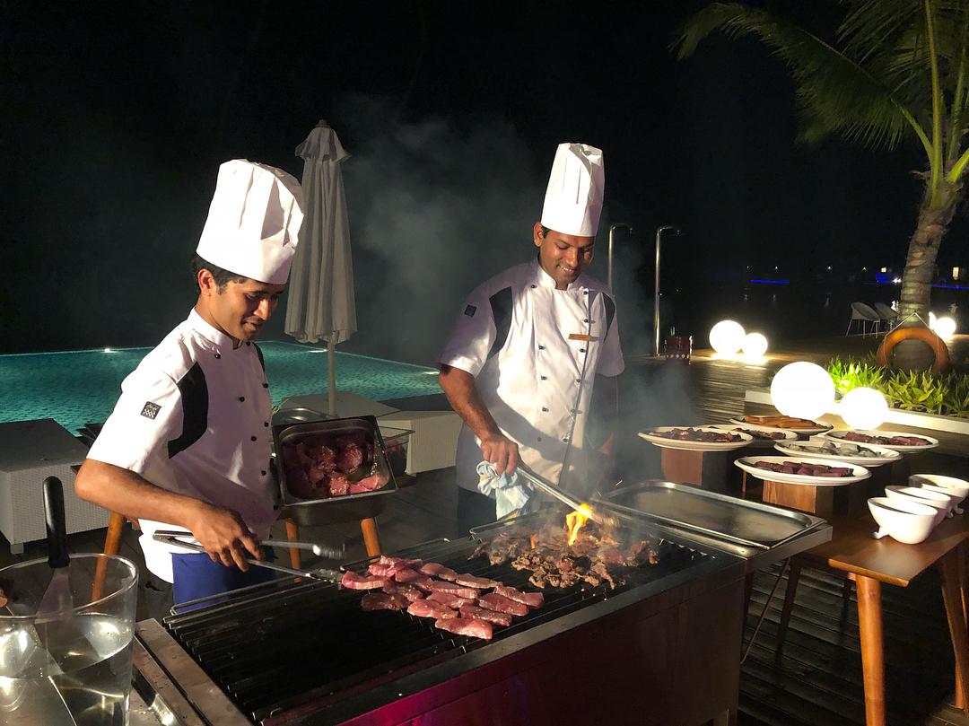 马尔代夫美居岛官网,马尔代夫美景攻略