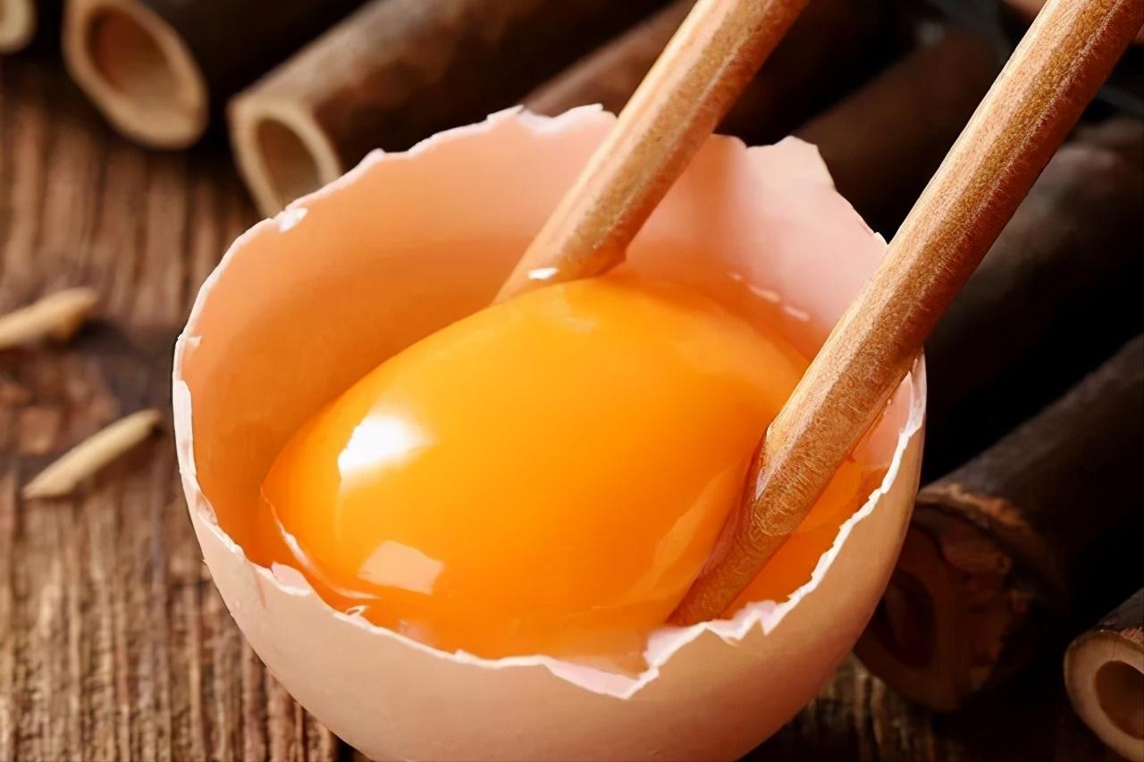 散养家禽蛋类营养高，咏江山助农增收有渠道