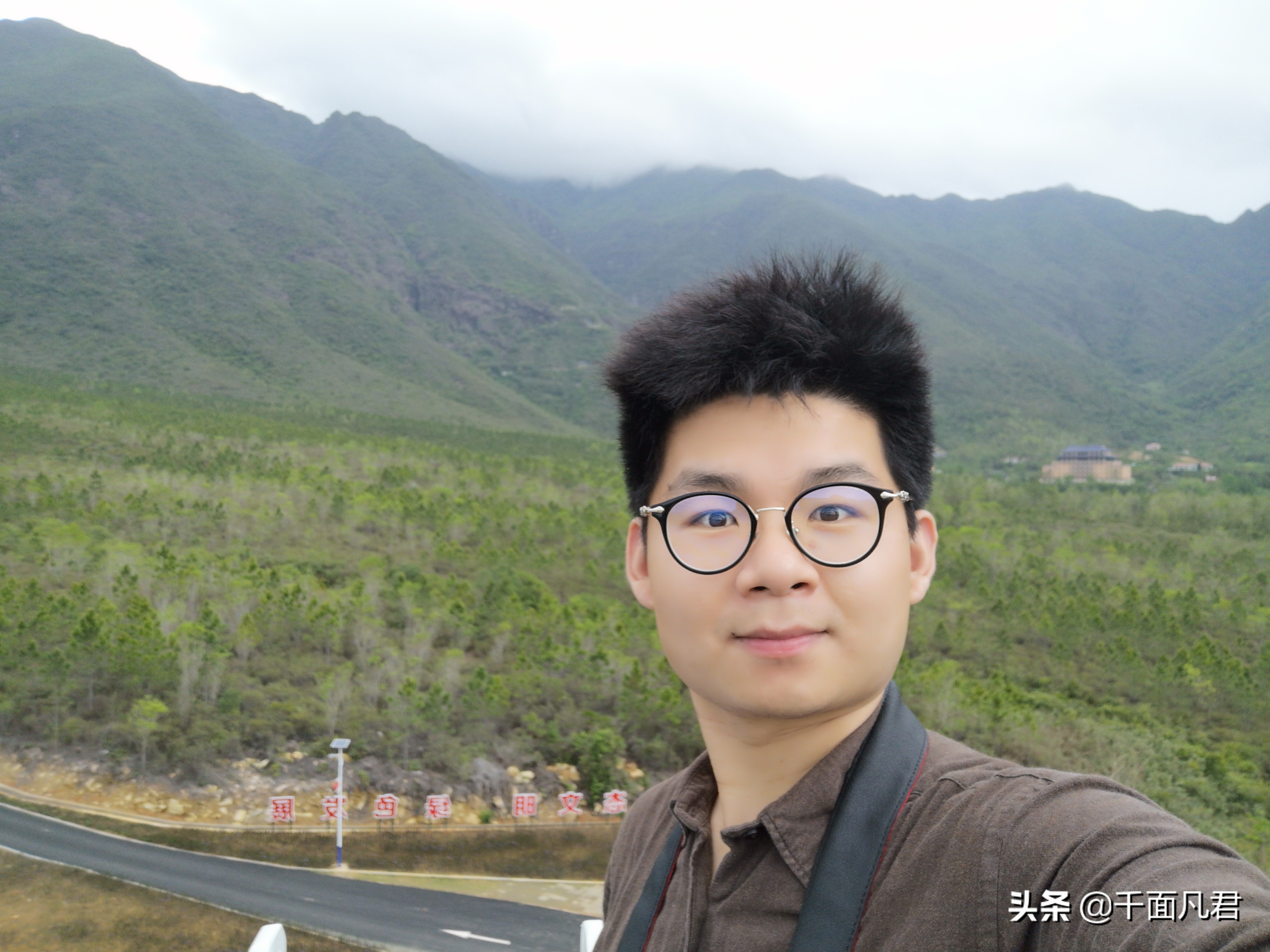 我，29岁，北漂5年，没户口买不起房，也不敢回老家，怕别人笑我