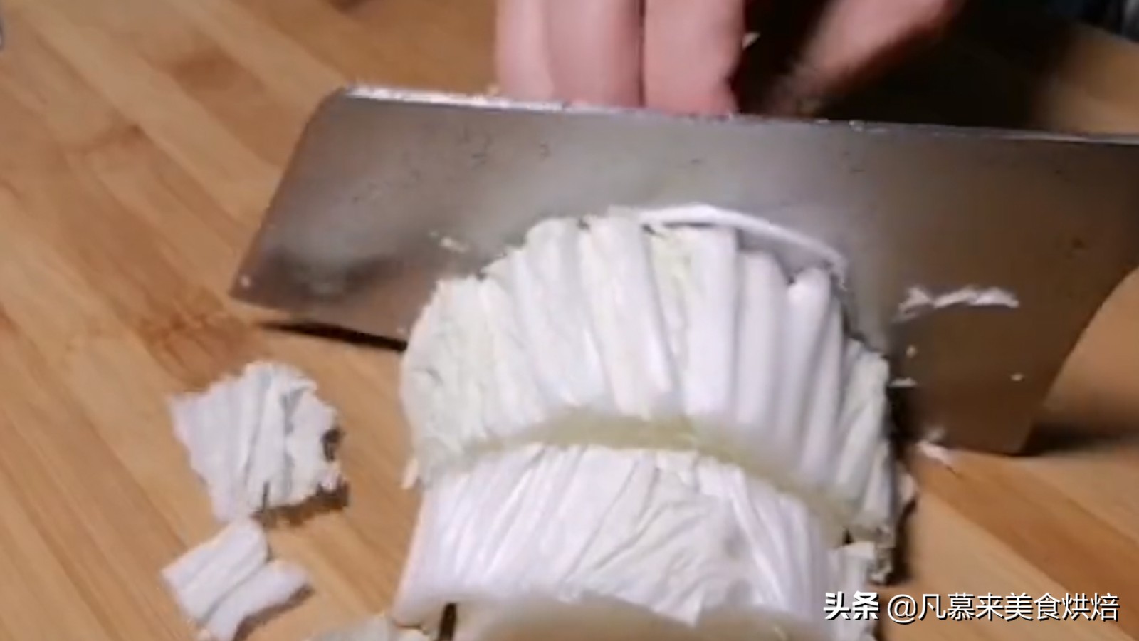 吃了三十年白菜就服这种做法,吃了30年白菜原来一直都切错了