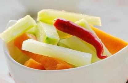 各种咸菜的家常腌制方法大全,快速的腌制咸菜的方法