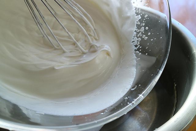烘焙新手入门教程如何打发奶油,烘焙基础教学之打发淡奶油