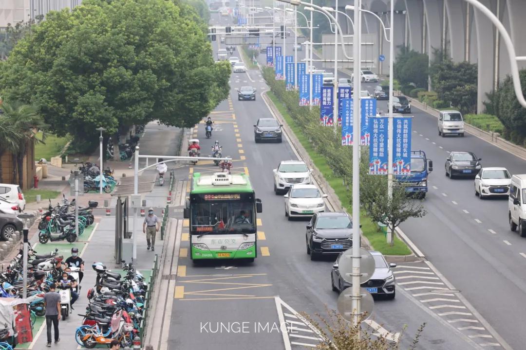 【五年回眸④】提升交通首位度,南京这么干!