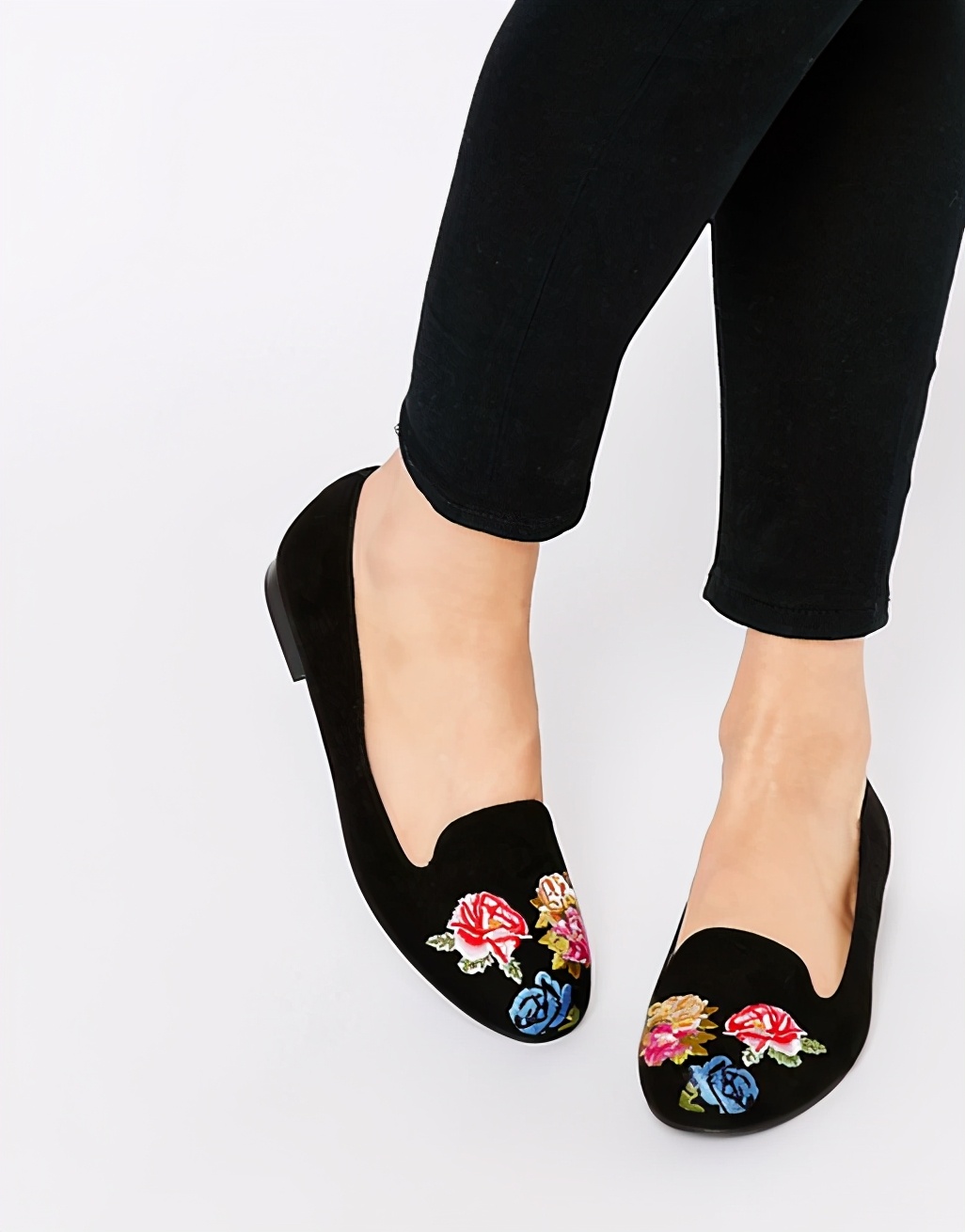 中国尿盆在美国高价热卖!放红酒当果盘,外国人这么好骗吗哈哈哈