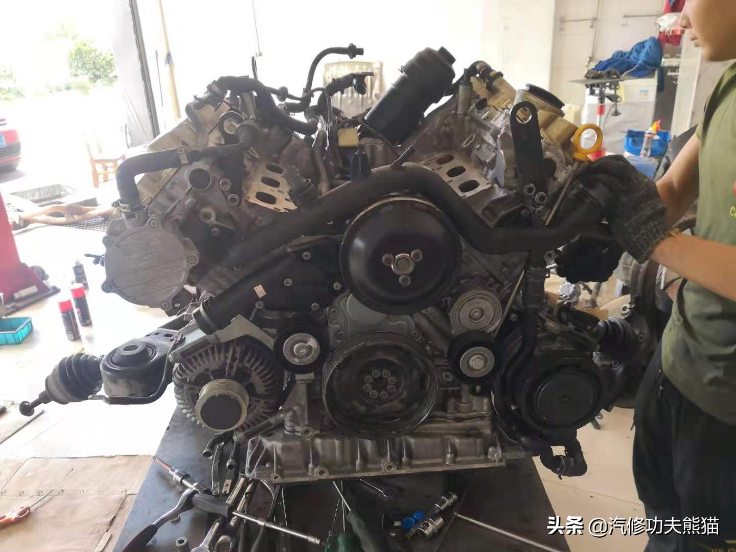 16万km的奥迪a62.0t烧不烧机油,13款2.0t奥迪a6l烧机油