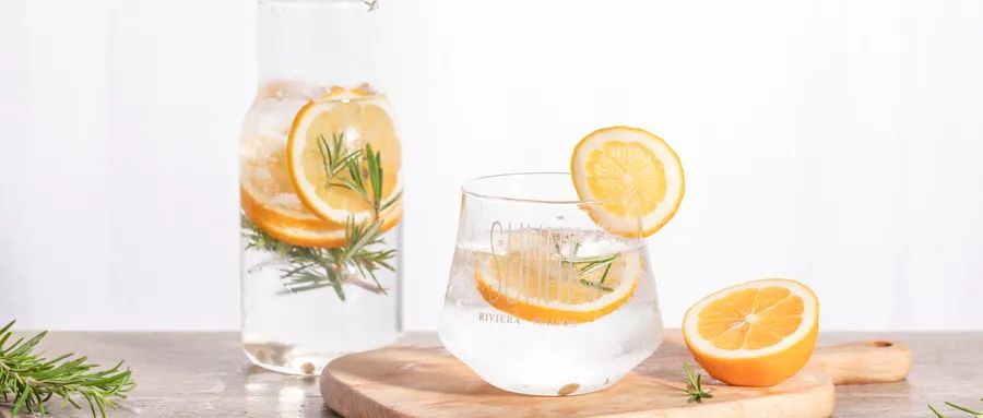 出现痛风征兆，怎样应对避免痛风发作？