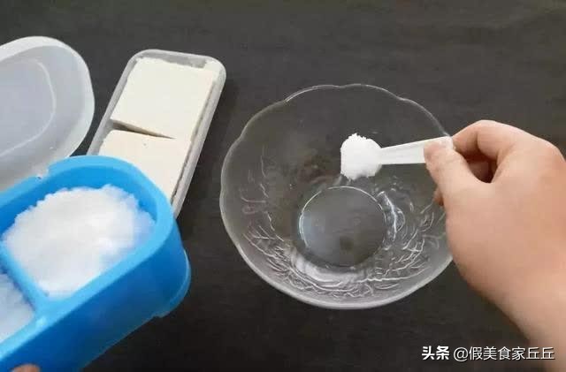 豆腐可以加什么防止酸臭,豆腐怎么才能变臭呢