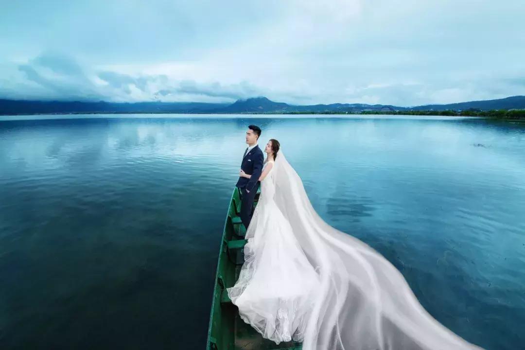 看了照片，我3秒钟就决定要去丽江