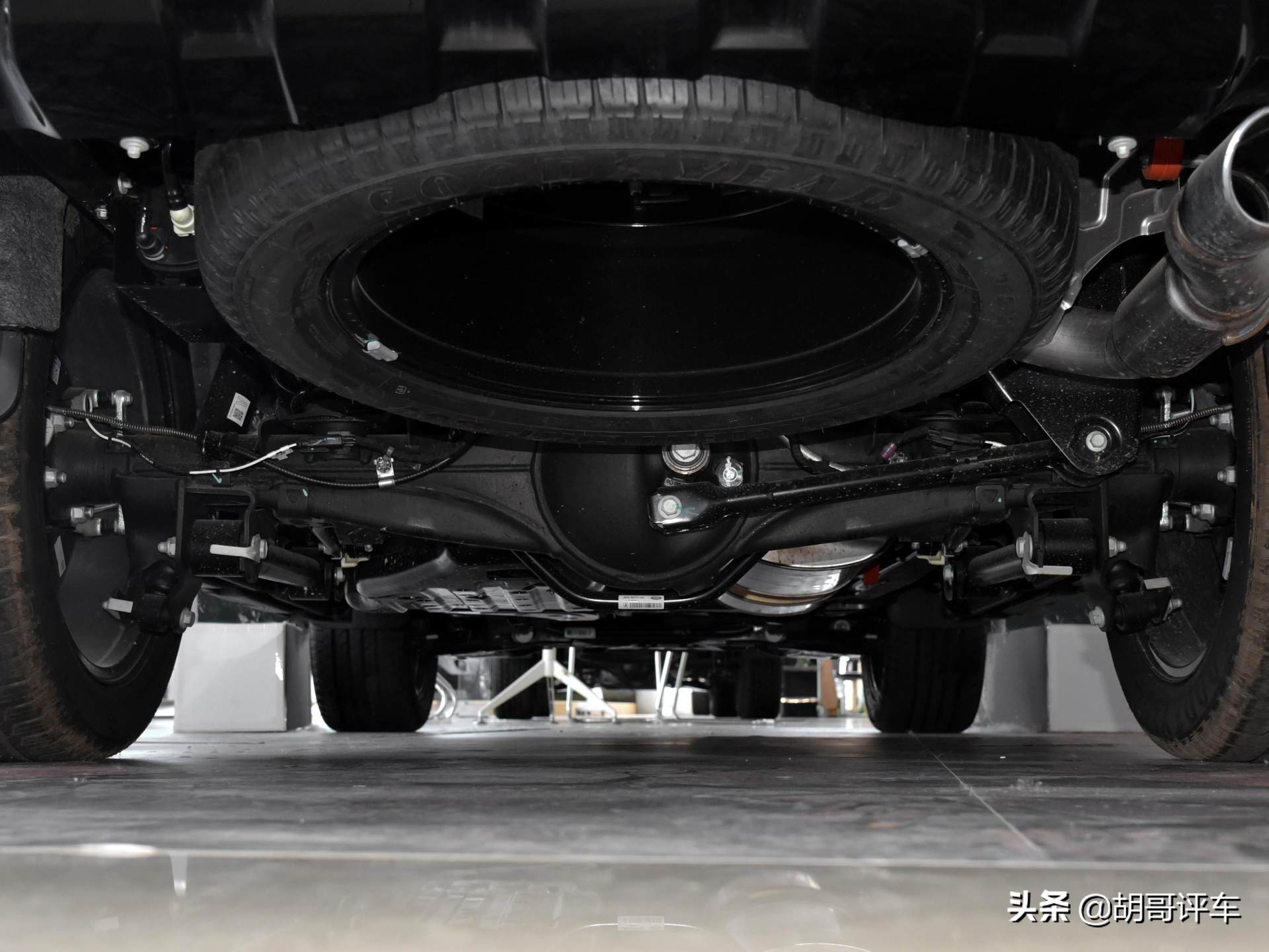 福特撼路者七座2022全新款,福特大型suv撼路者