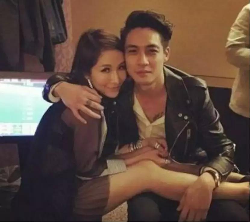 女作家艾小羊的公众号 (艾小羊新书全部小说全集在线阅读)