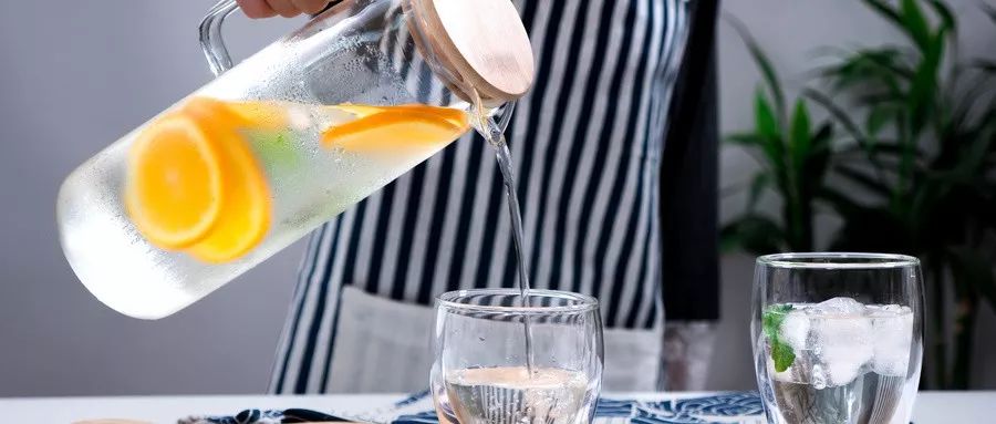 烧烤怎么吃才能最好吃呢,烧烤好吃的关键是什么