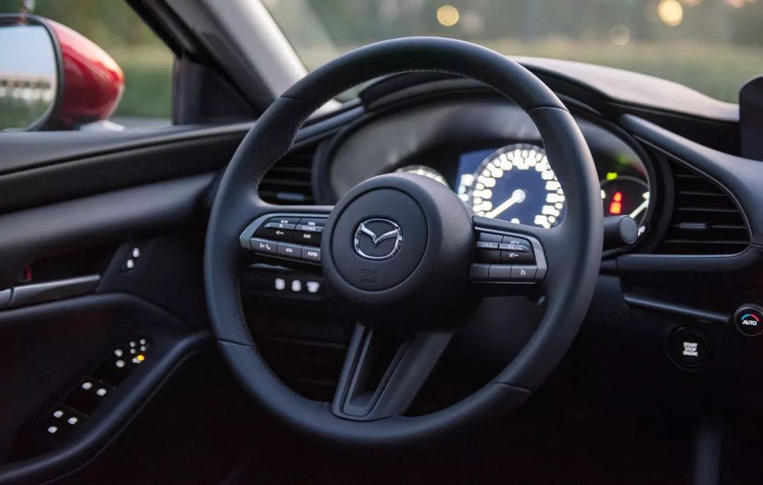 试驾马自达3昂克赛拉手动挡2020,马自达3昂克赛拉手动1.5试驾