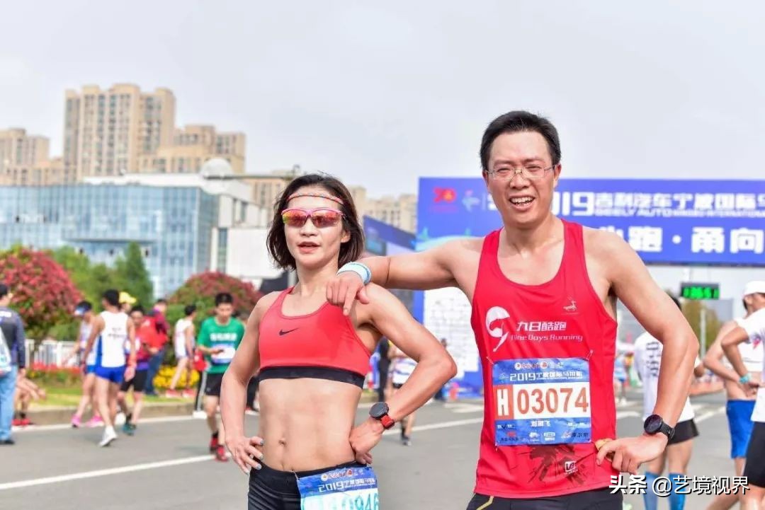 宁波马拉松鸣枪开赛,2019宁波国际马拉松