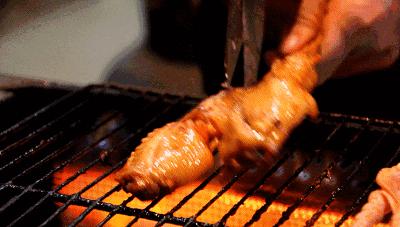 鸡翅有毒不敢吃?看完这篇保你能放心吃(菲李漫画)