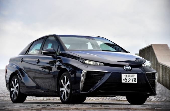 丰田mirai第2代氢动力车,新一代丰田mirai新能源