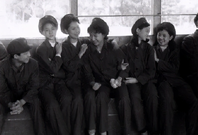 为了成为韩国妹子有多努力,一个女人为了你打胎前经历了什么