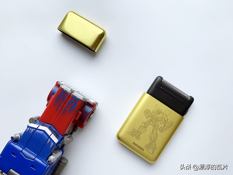 须眉变形金刚剃须刀,须眉剃须刀变形金刚款