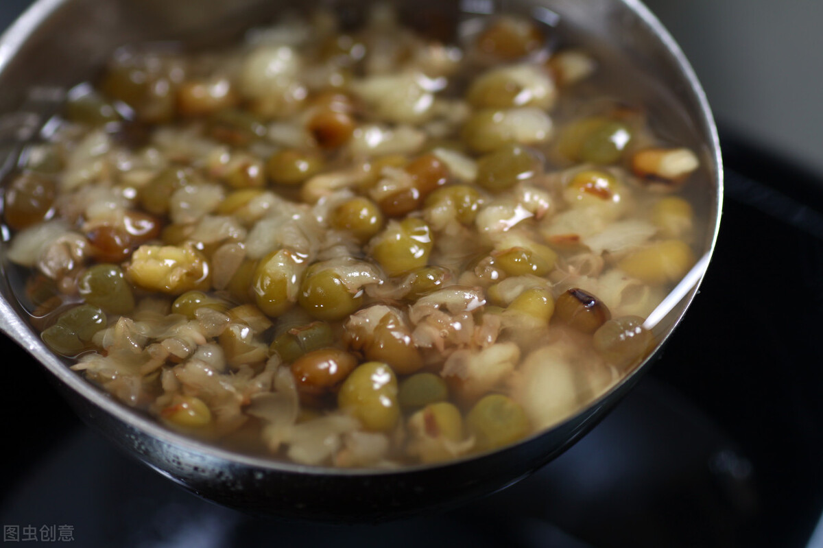 肺胃热盛的症状按什么穴好得快,口腔上火按摩哪个穴位有用