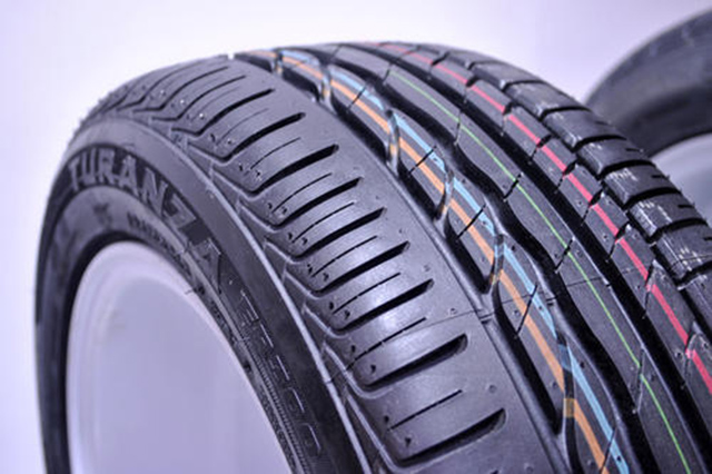 全球第一轮胎普利司通：进海外市场，年赚1800亿，挤下米其林