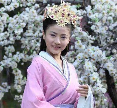 金屋藏娇说的是哪位皇帝,金屋藏娇这个故事和哪个皇帝有关