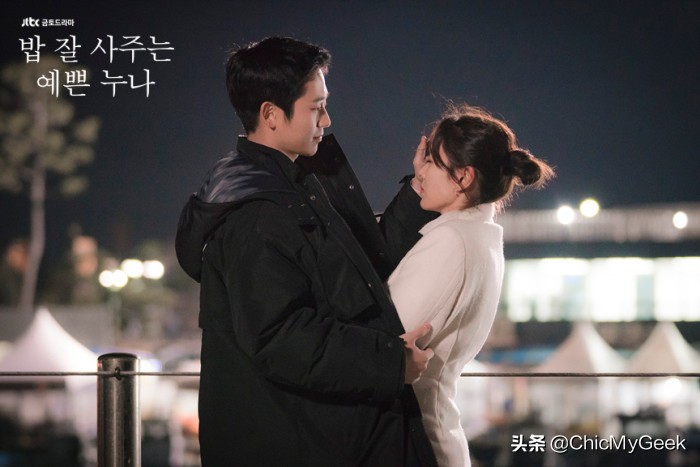 家族的诞生孙艺珍玄彬,韩剧爱的迫降孙艺珍抱着玄彬哭