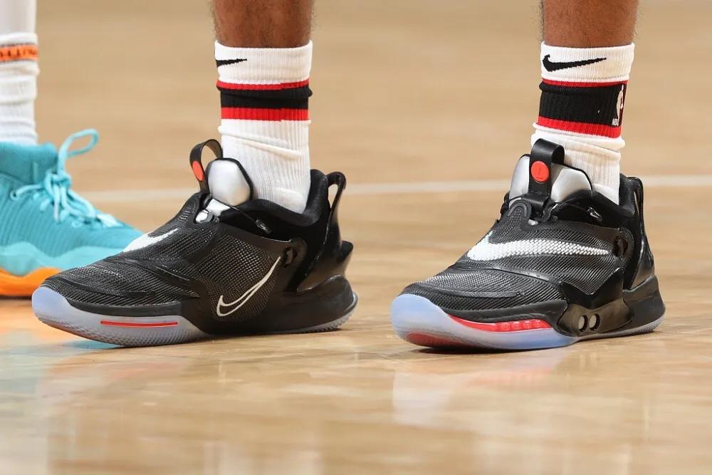 nba球员上脚篮球鞋品牌占比,nba球星上脚最多的球鞋排行榜