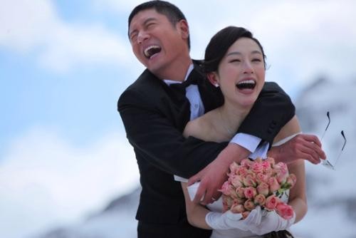 张俪穿露脐装跳舞,张俪跳舞露脐装