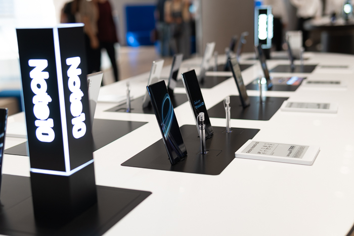 目前三星手机中国旗舰店,三星galaxy最强旗舰低价来袭