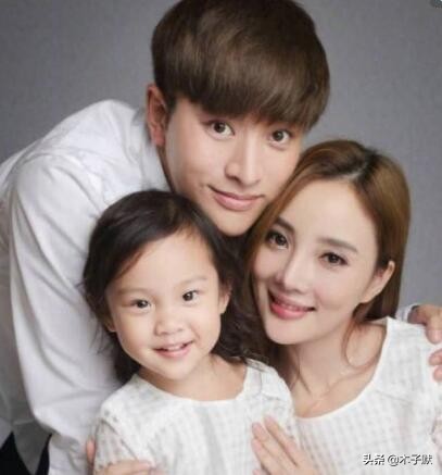 李小璐凌晨发长文谈离婚风波,李小璐离婚后的声明