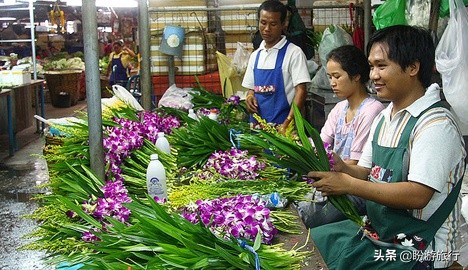 曼谷必访的七大夜市,曼谷nana夜市