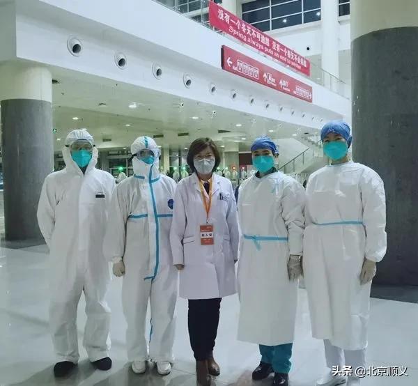 坚守医疗一线的白衣战士,空港医院医务人员