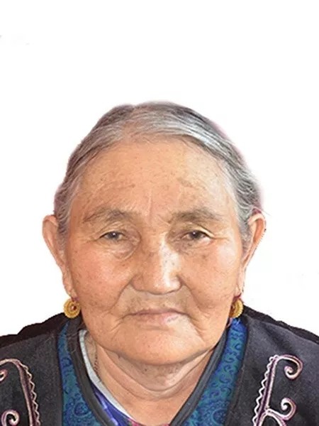 她用58年在边界刻下十万块中国石，荣获“人民楷模”称号