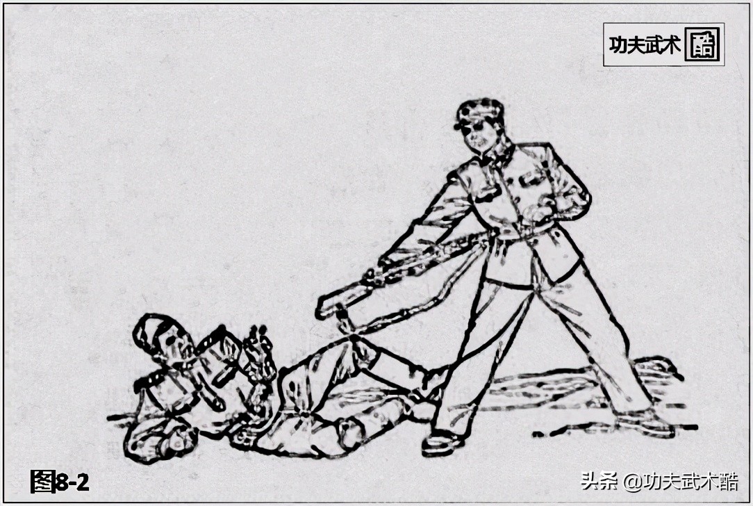 解放军格斗术实战,侦察兵七十年代捕俘拳全套动作图