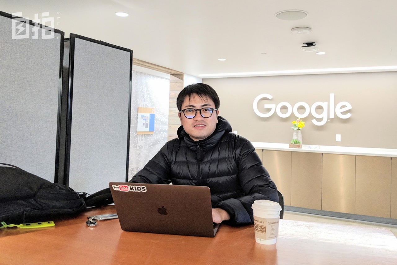 21岁失去两位亲人,21岁少年失去双亲