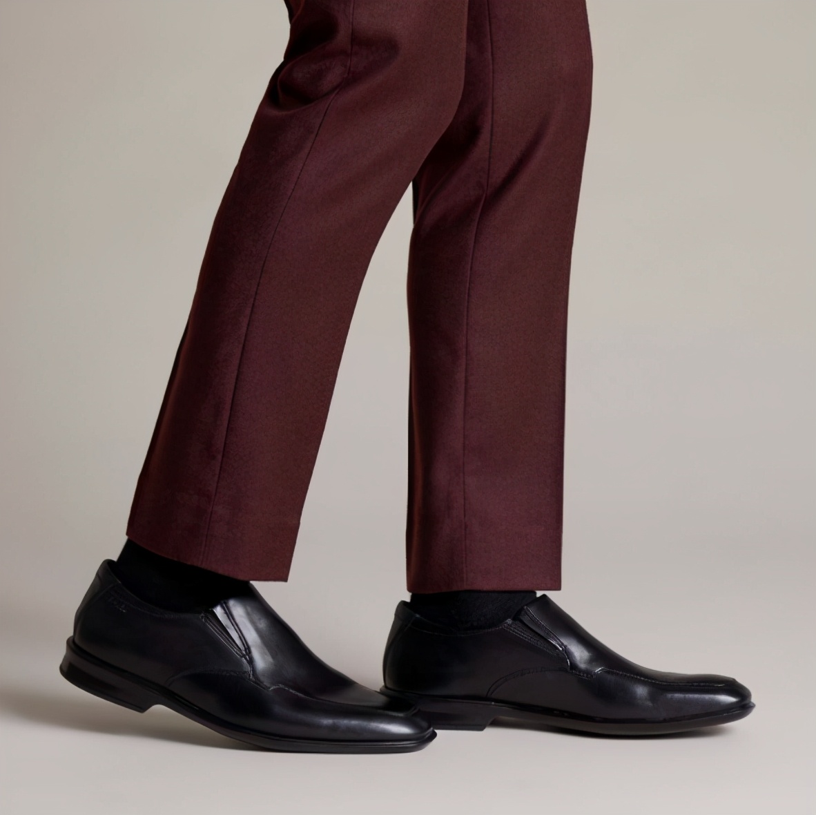 clarks男鞋官方旗舰店直播,clarks男鞋折扣