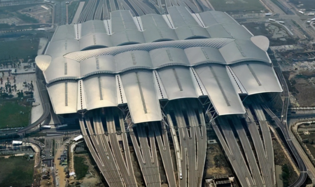 十大火车站排行榜前十名,最新版上海虹桥火车站时刻表