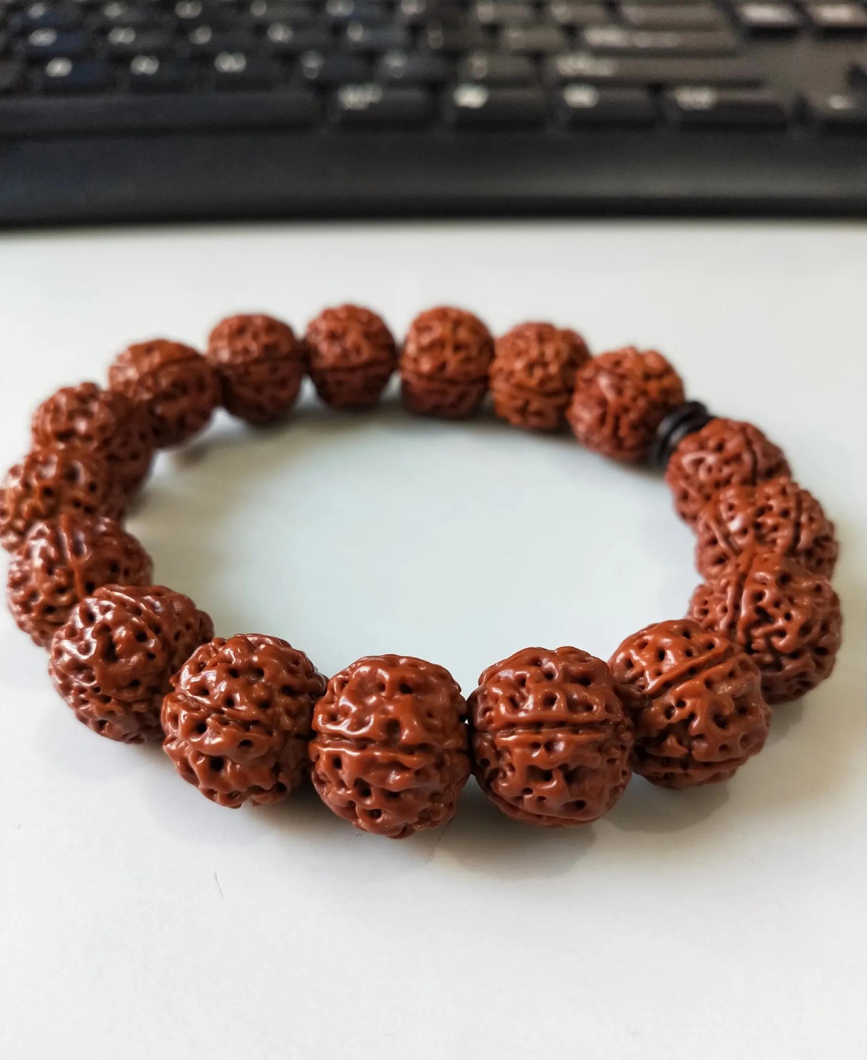 小金刚菩提串色后怎么办,小金刚菩提手串有裂纹怎么办