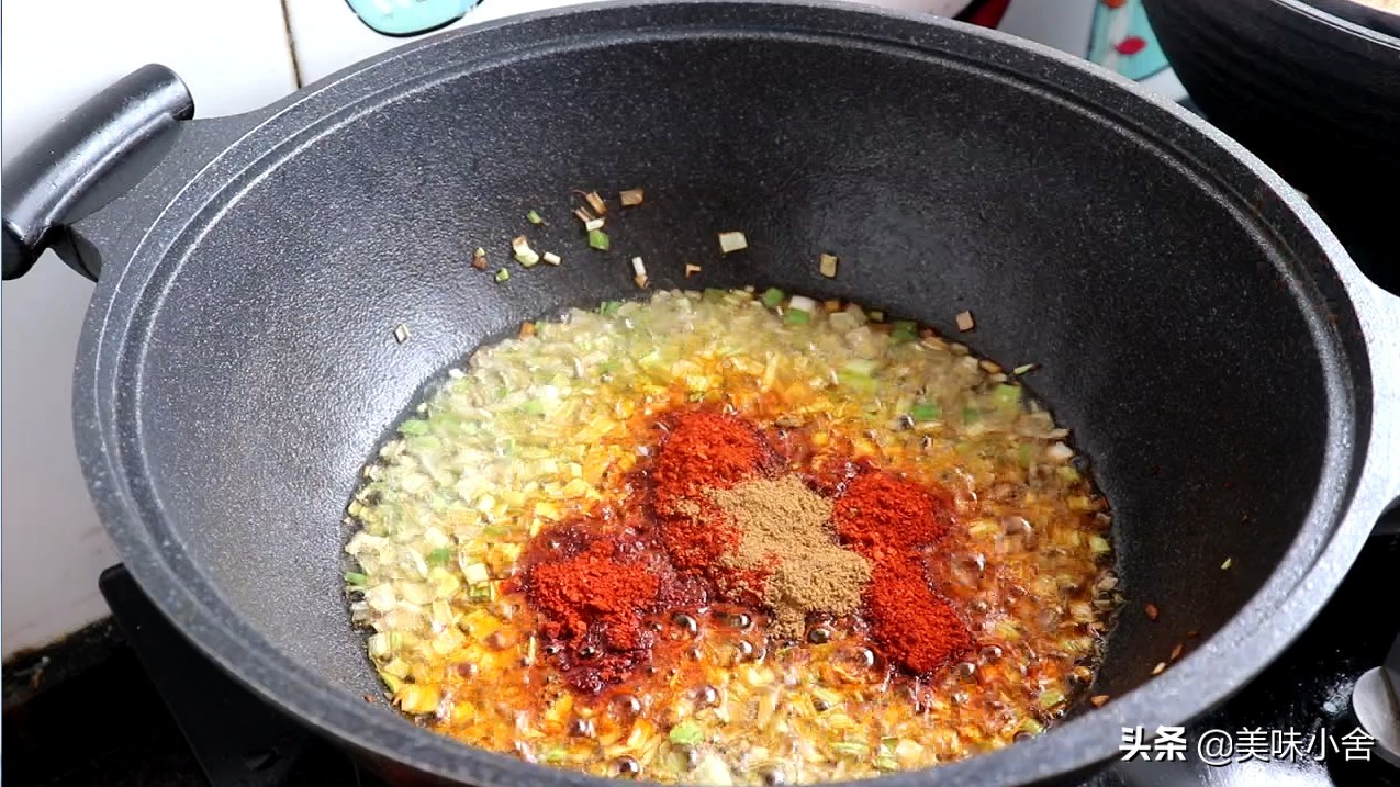 怎么做包子使包子蓬松柔软,怎样发面蒸包子松软好吃不塌陷