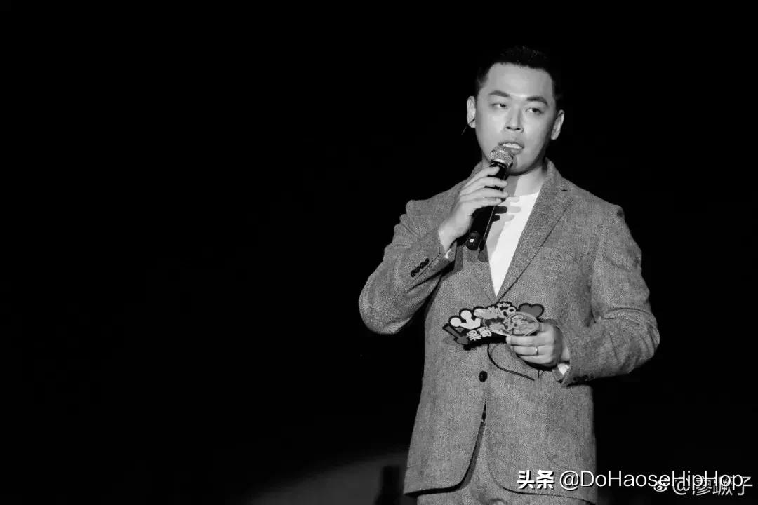 这就是街舞廖博solo,街舞mc廖博跳舞