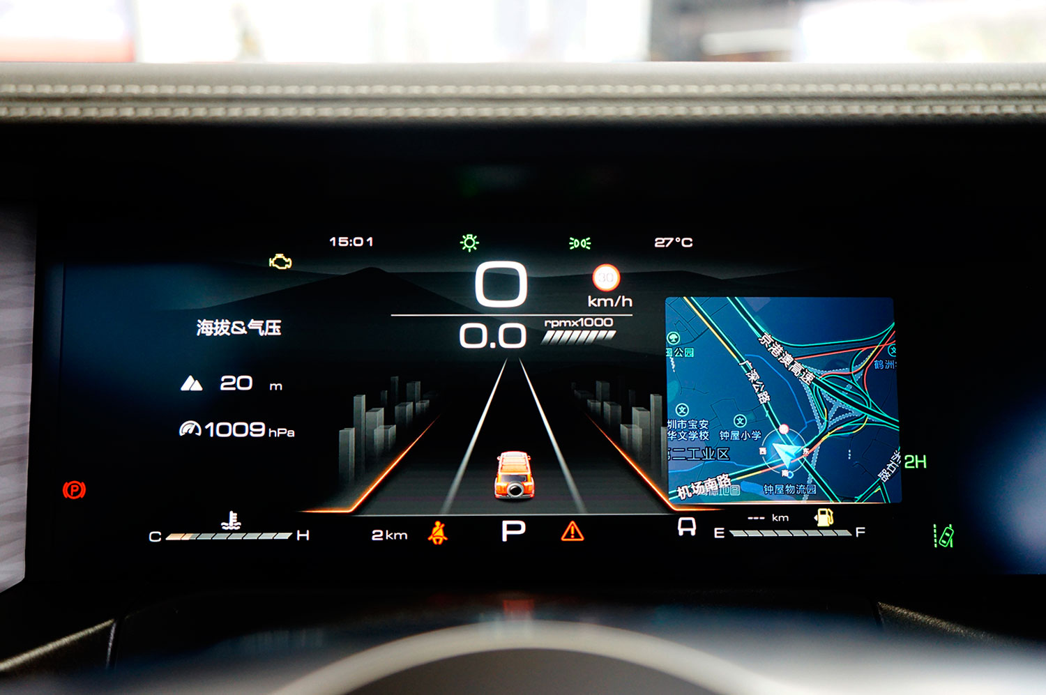 认真玩越野,2021款wey坦克300乘坐空间体验