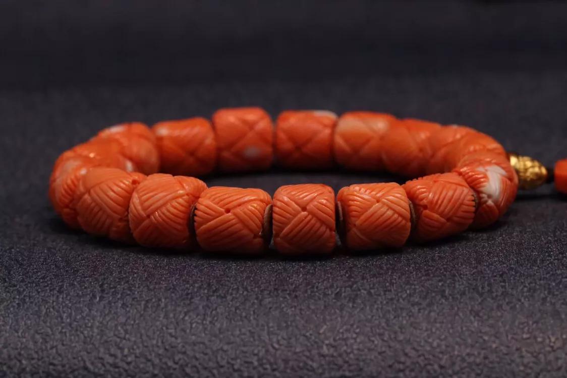 老红珊瑚陌陌的红色风采，带给你一种敬而远之的美