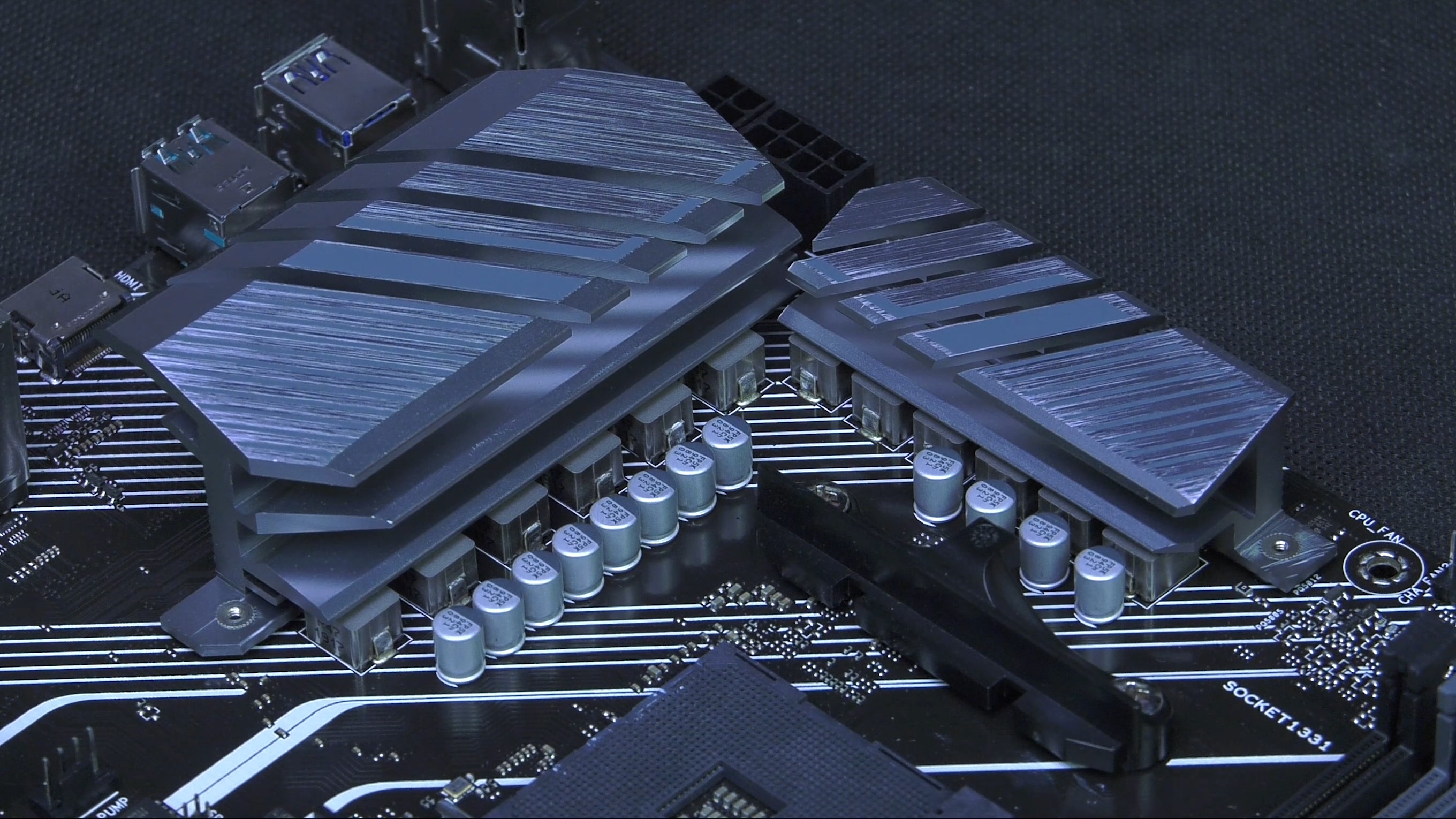 用3950X主板会120度？十款主流X570主板消费报告