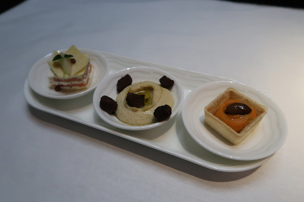 阿联酋航空b747,阿联酋航空b777-200lr