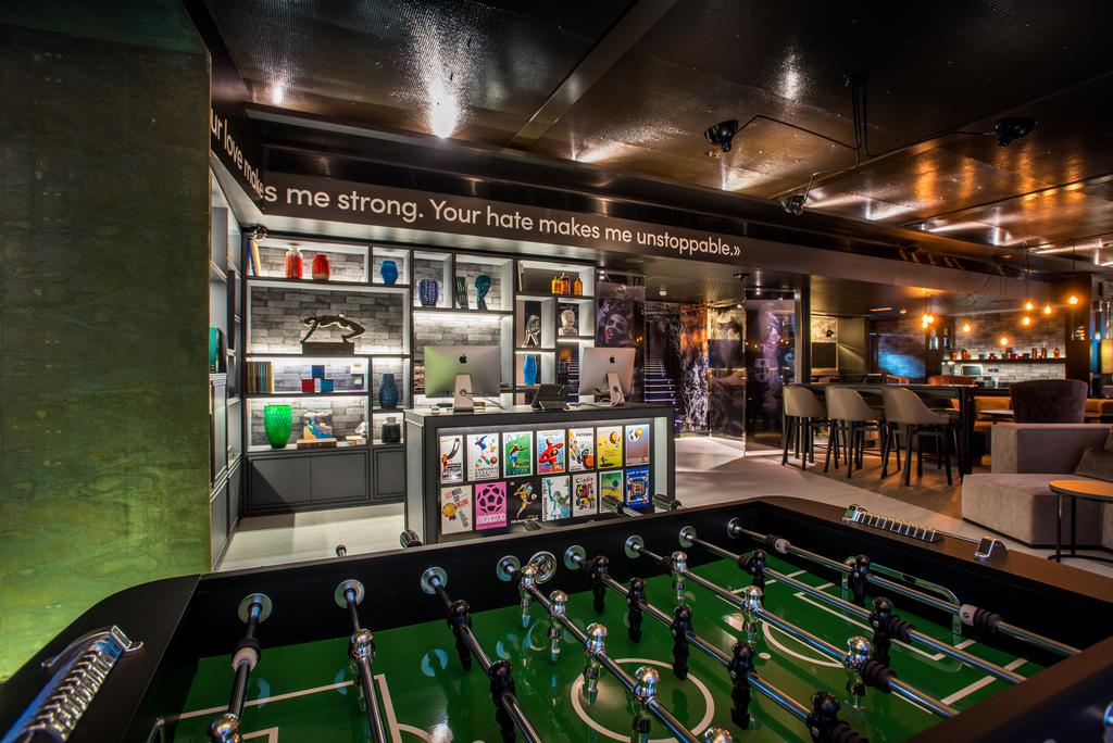 c罗最强吸金球员,c罗吸金王收入