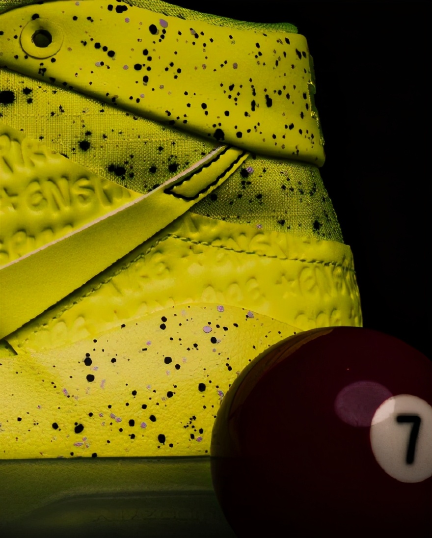 新品合集！KD13联名太心动，休闲鞋帅过椰子，耐克有点意思