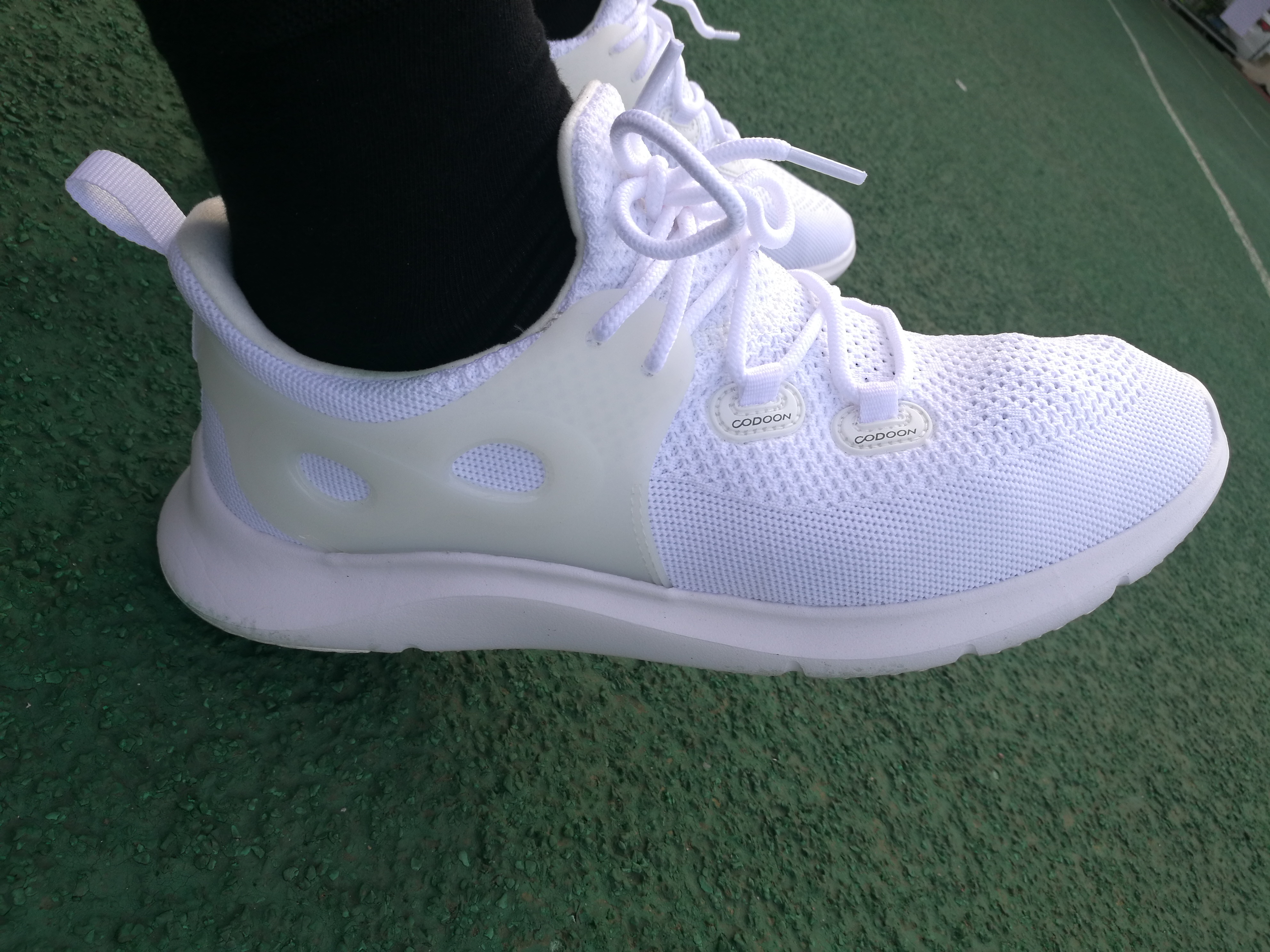 公认的万金油跑鞋,高颜值高性价比万金油跑鞋