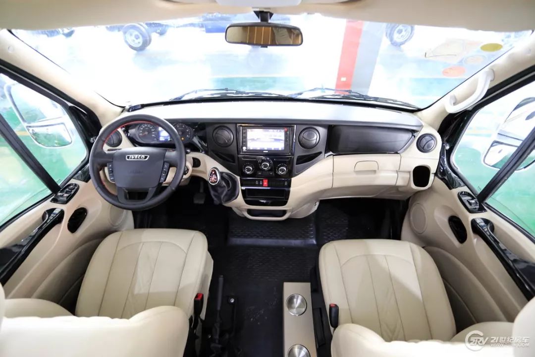 不超过50万的越野房车,不到40万的豪华大型房车