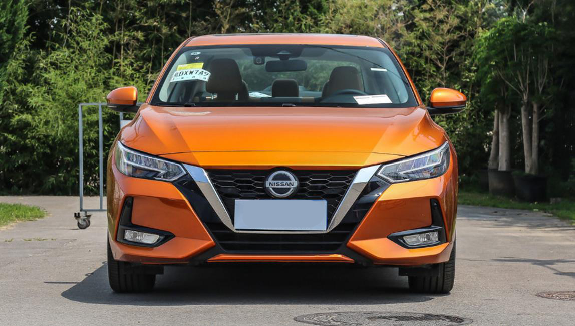 全新轩逸对比新款卡罗拉,2020轩逸和全新卡罗拉